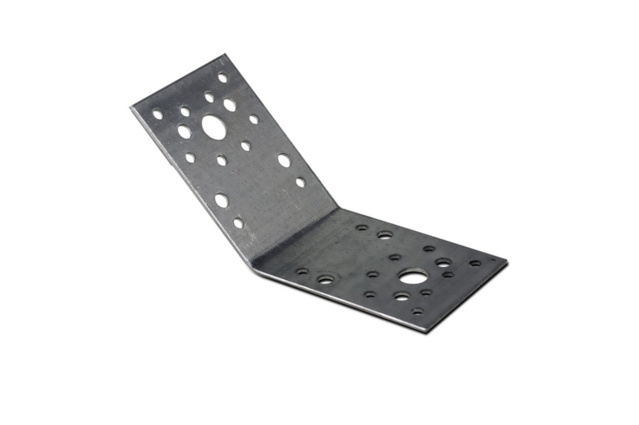 Пластина перфорированная угловая 135° с отверстиями разного диаметра