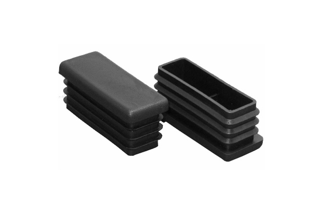 Заглушка прямоугольная с поперечными рёбрами