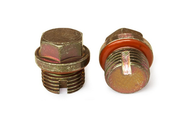 Пробка резьбовая с уплотнением и вентилируемым отверстием DIN 5586