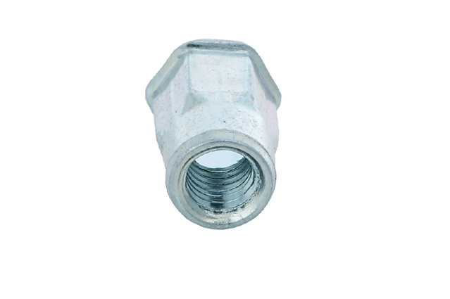 Заклёпка-гайка стальная с потайным уменьшенным бортиком шестигранная 1/2