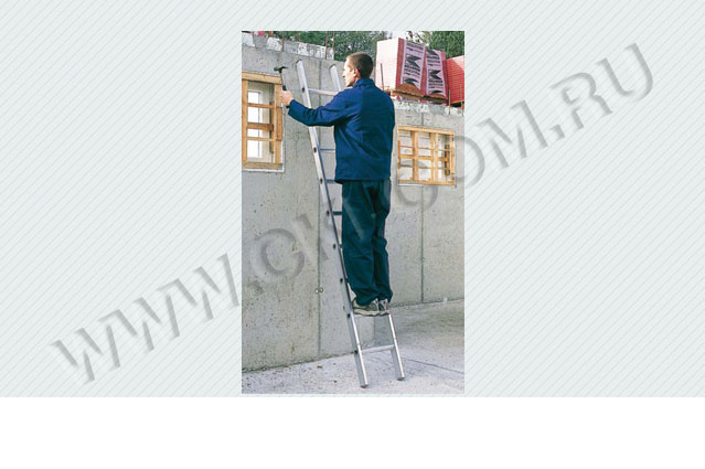 Лестница односекционная приставная Zarges