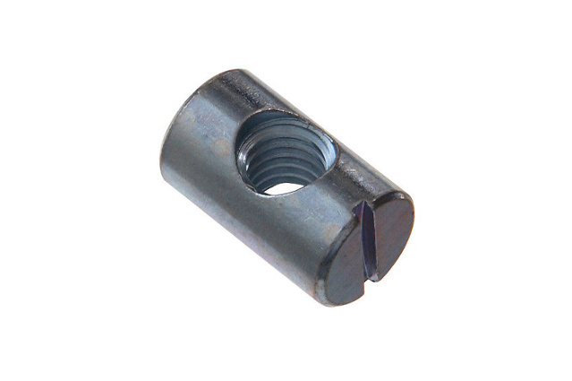 Гайка мебельная потайная