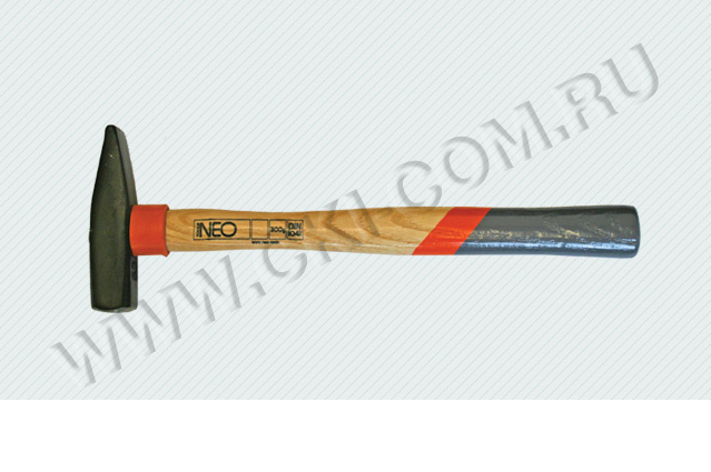 Молоток с квадратным бойком Neo