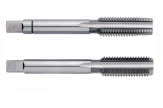 Метчик ручной DIN 2181