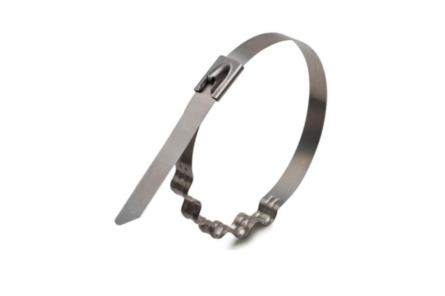 Стяжка крепежная с пружинной волной стальная нержавеющая